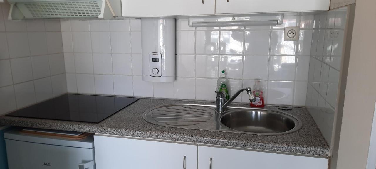 Beachstudio Westende With Sea View Middelkerke Bagian luar foto